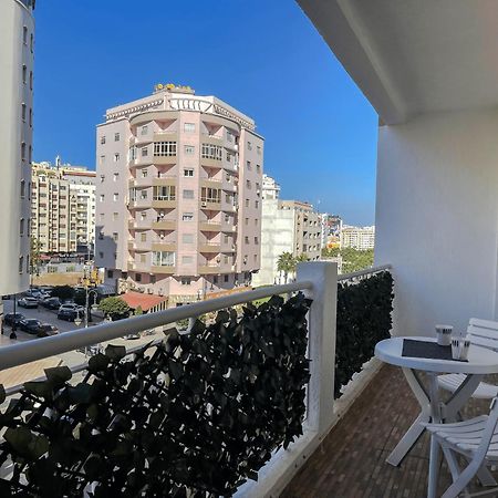 Appartement Acacia 2 Chambres Au Centre Ville Tanger Luaran gambar