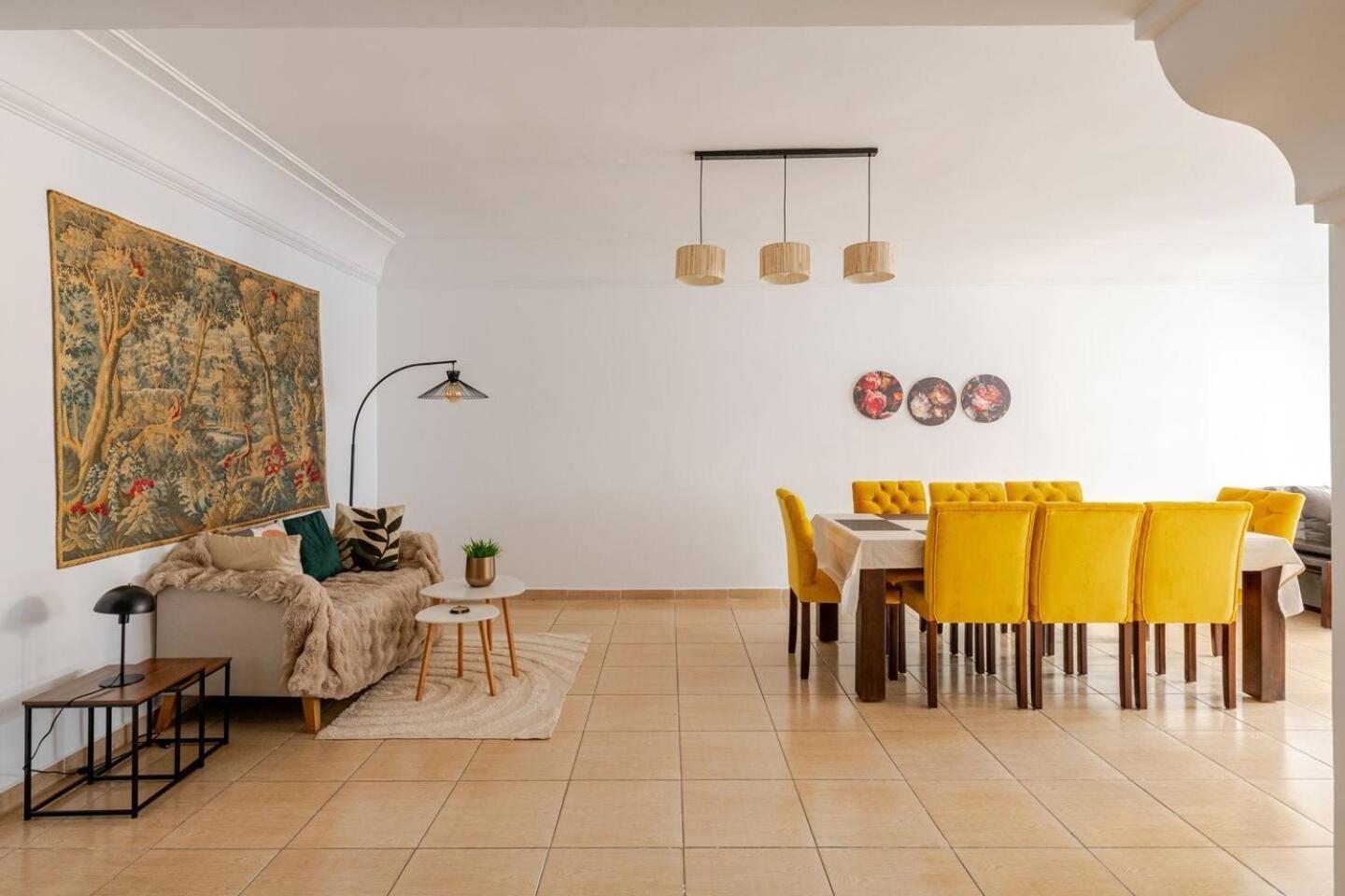Appartement Acacia 2 Chambres Au Centre Ville Tanger Luaran gambar