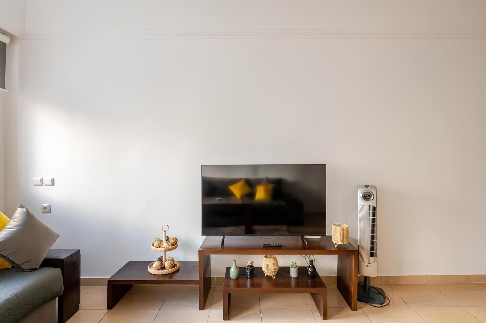 Appartement Acacia 2 Chambres Au Centre Ville Tanger Luaran gambar